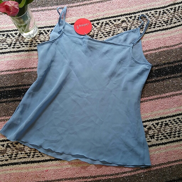 NWT! Spring Top - Picture 5 of 5